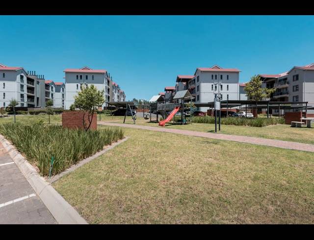 3 BEDROOM APARTMENT FOR SALE IN GREENSTONE HILL